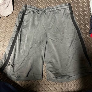 Under Armour Heatgear shorts